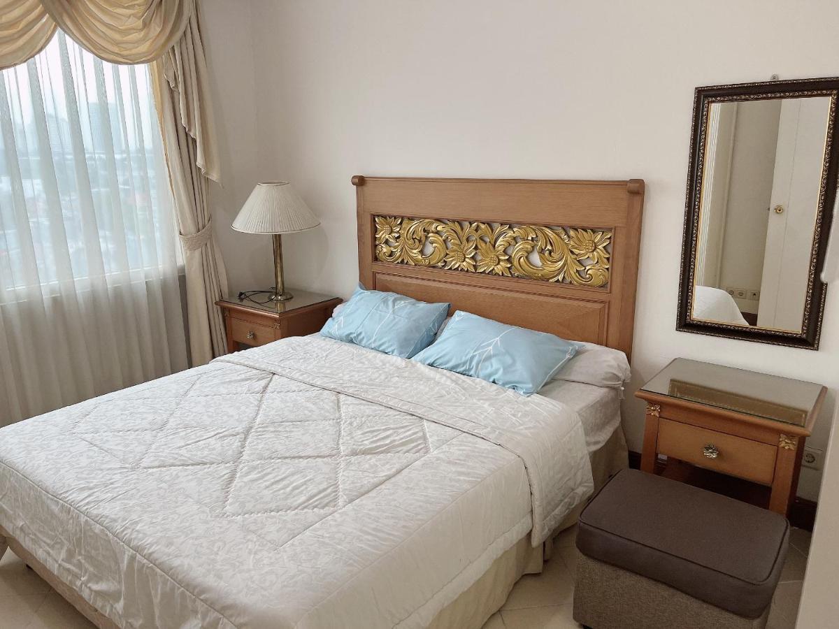 Batavia Hotel & Serviced Apartments Jakarta Exterior foto