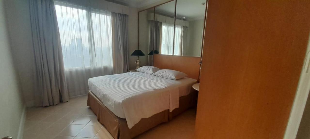 Batavia Hotel & Serviced Apartments Jakarta Exterior foto