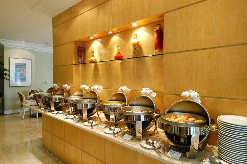 Batavia Hotel & Serviced Apartments Jakarta Exterior foto