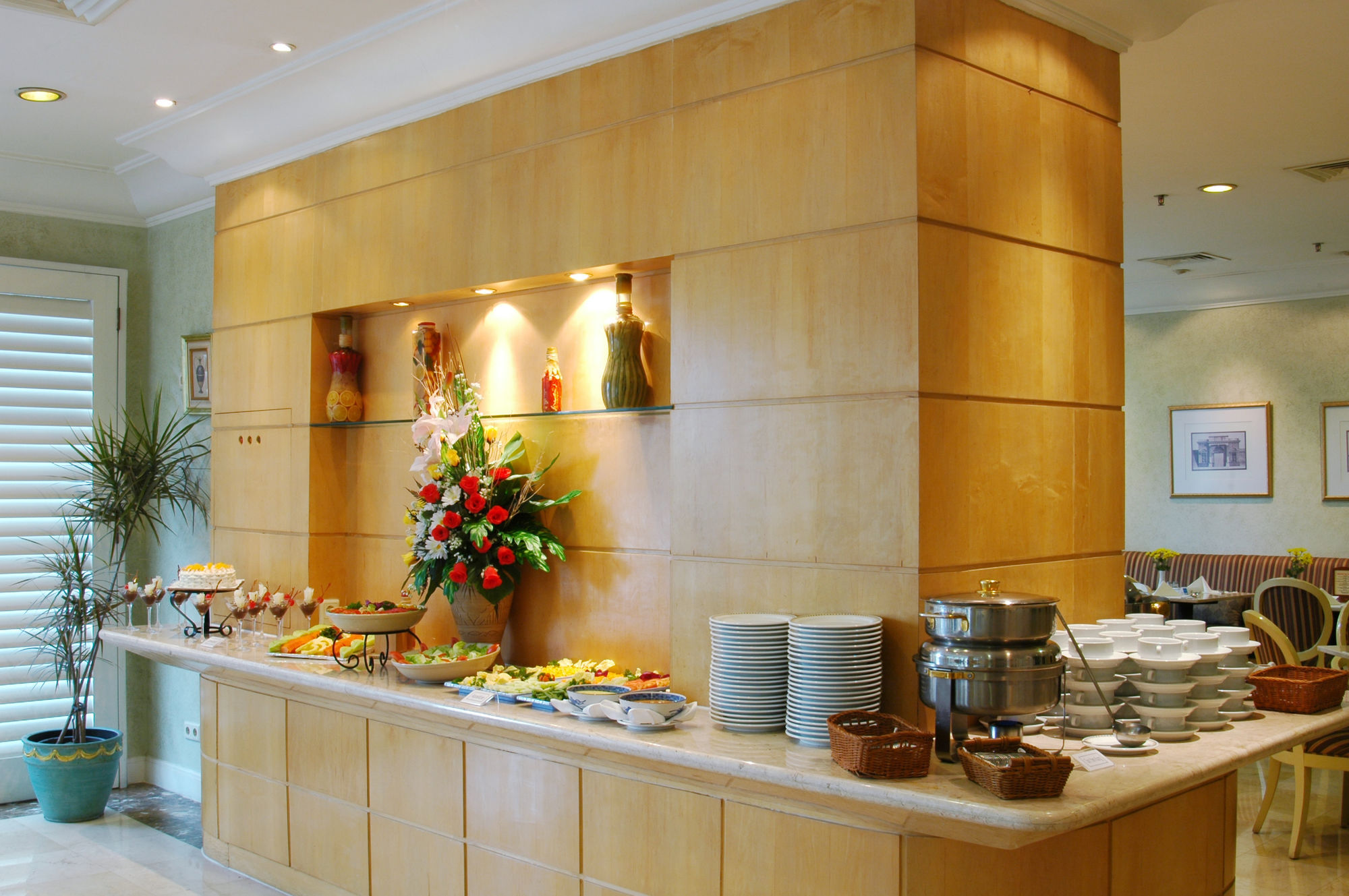 Batavia Hotel & Serviced Apartments Jakarta Exterior foto
